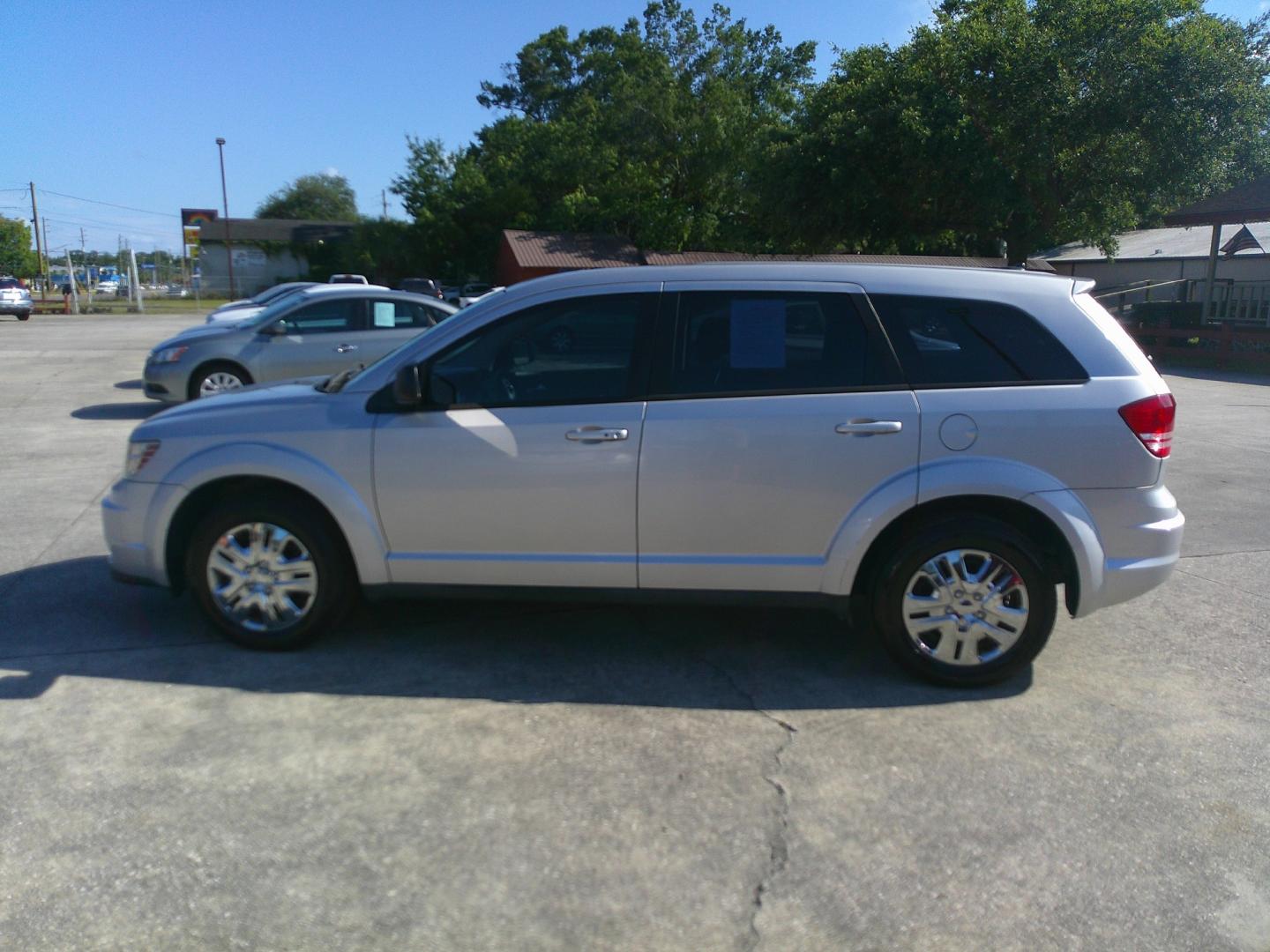 2014 SILVER DODGE JOURNEY SE (3C4PDCAB1ET) , located at 10405 Abercorn Street, Savannah, GA, 31419, (912) 921-8965, 31.988262, -81.131760 - Photo#1